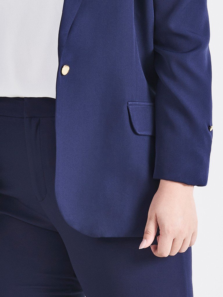 blazer feminino de alfaiataria plus size marinho com martingale tifani detalhe