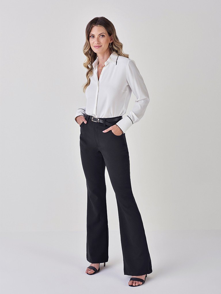 camisa feminina com filete preto gelasia look inteiro