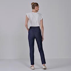 calca reta jeans jamile tecido pequeno