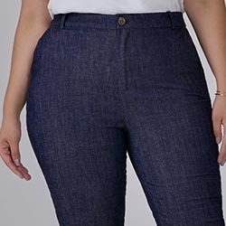 calca jeans reta plus size jamile pequeno