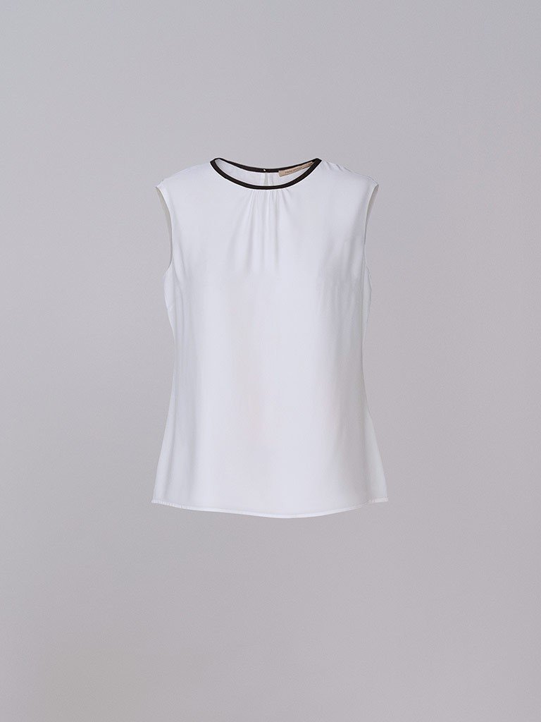 blusa crepe filete preto lorenza still1