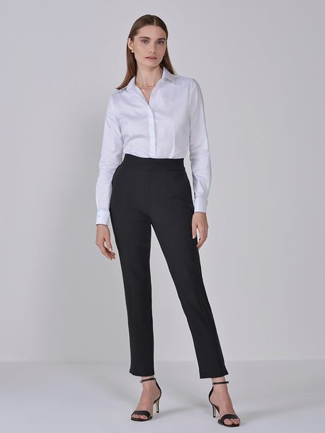 Calça Reta Slim  de Alfaiataria Preta Reese
