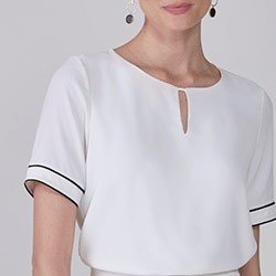 blusa off white filetes preto nagila detalhes pequeno