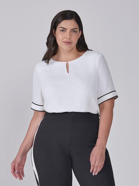 Blusa de Crepe com Filete Plus Size Off White Nagila