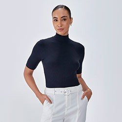 blusa canelada preta gianna capa pequeno