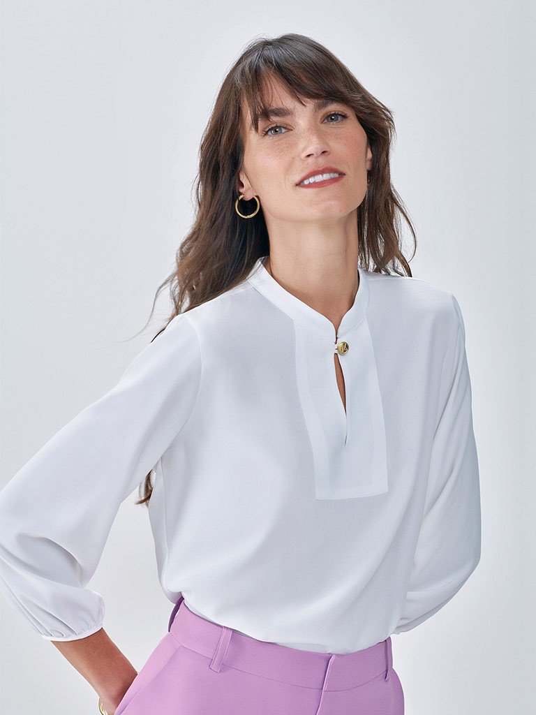 blusa off white peitilho taeme capa1