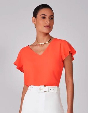 blusa com manga evase laranja e decote v