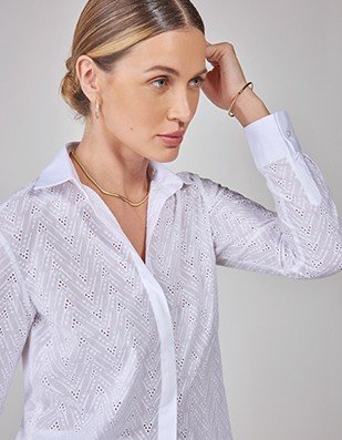 camisa sobreposta com amarracao vestido preto