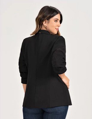 camisa sobreposta com amarracao vestido preto