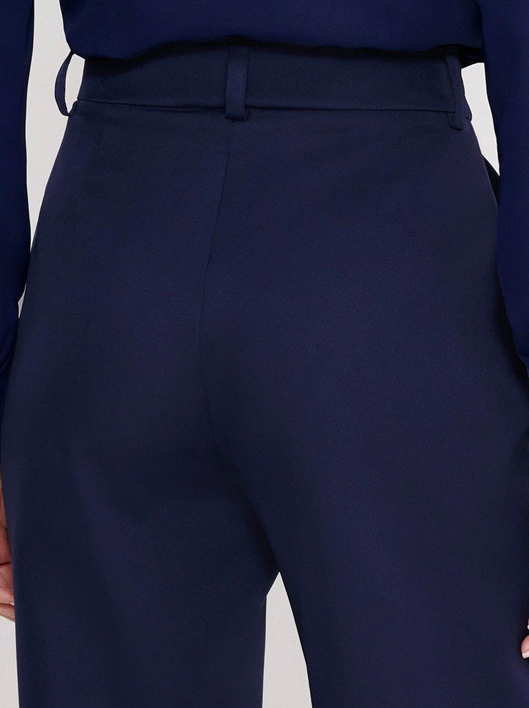 calca marinho wide leg detalhes costas