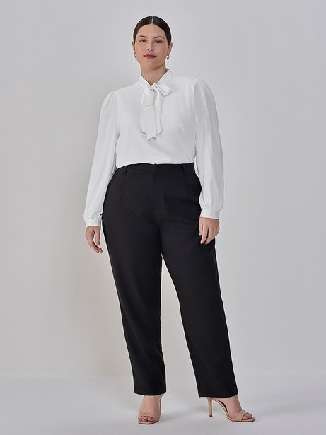 Calça Reta Slim de Alfaiataria com prega Plus Size Donatela