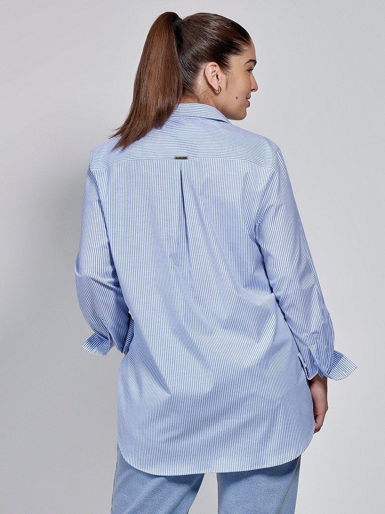 camisa alongada selena costas capa plus