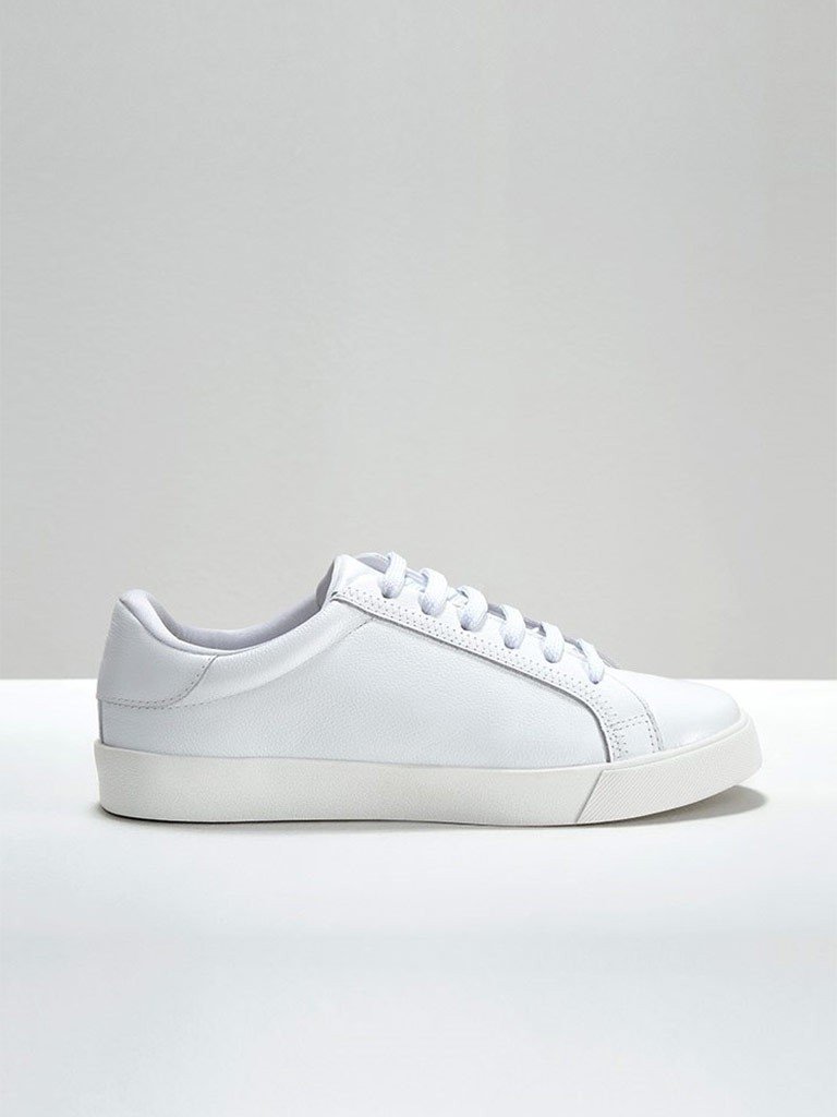 tenis branco basico capa