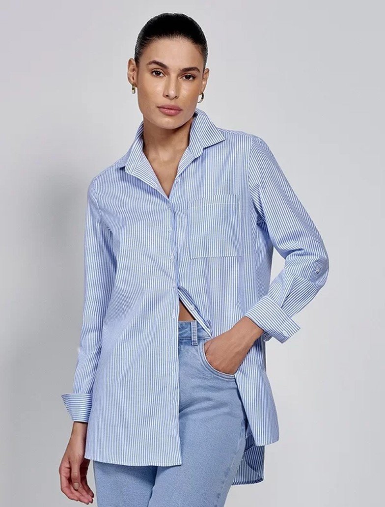 look natural com camisa amarrada calca amarelo