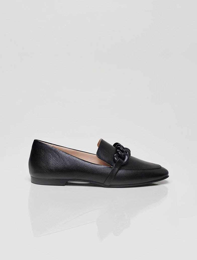 mocasssim preto corrente chelsea capa