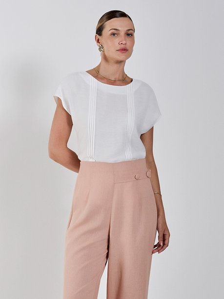 blusa off white amalia capa