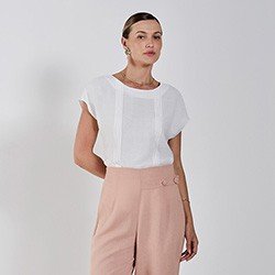 blusa off white amalia pqm