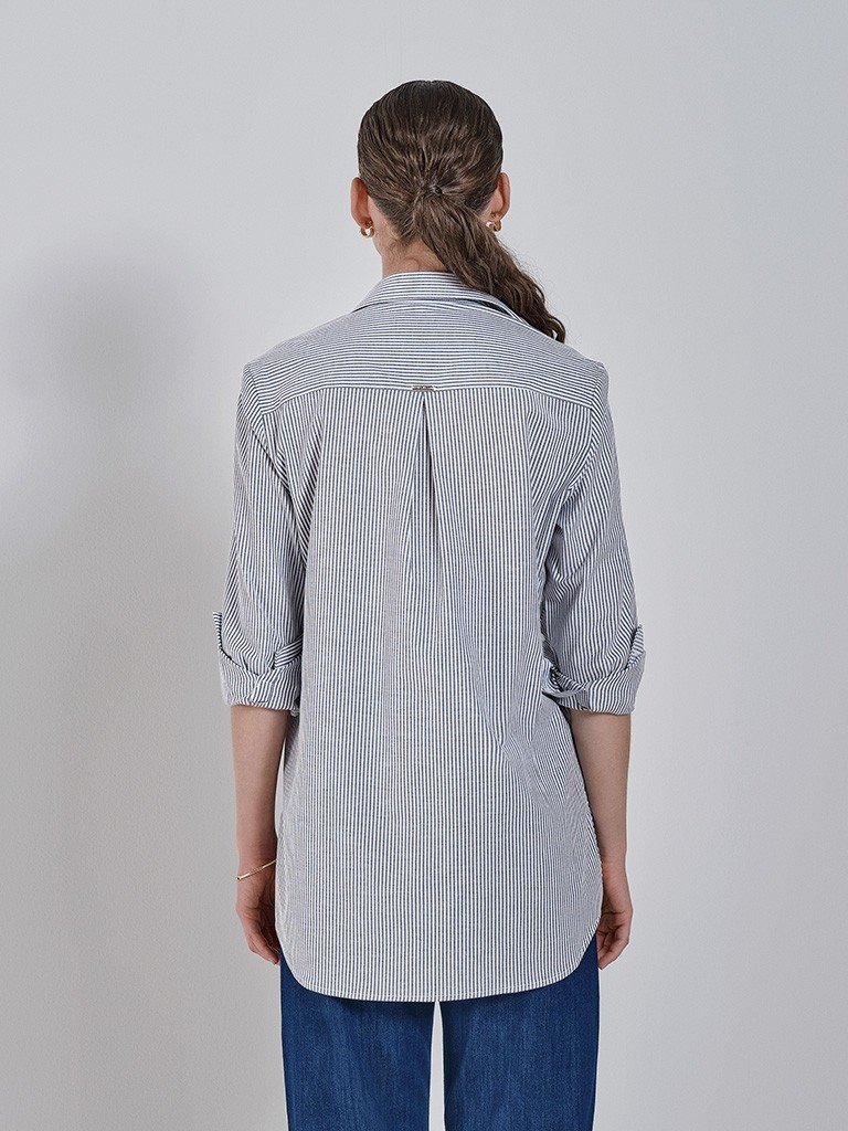 camisa listrada bia costas