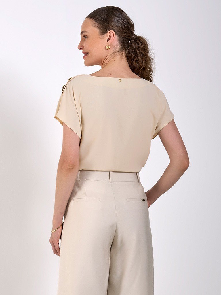 blusa aveia detalhe costa
