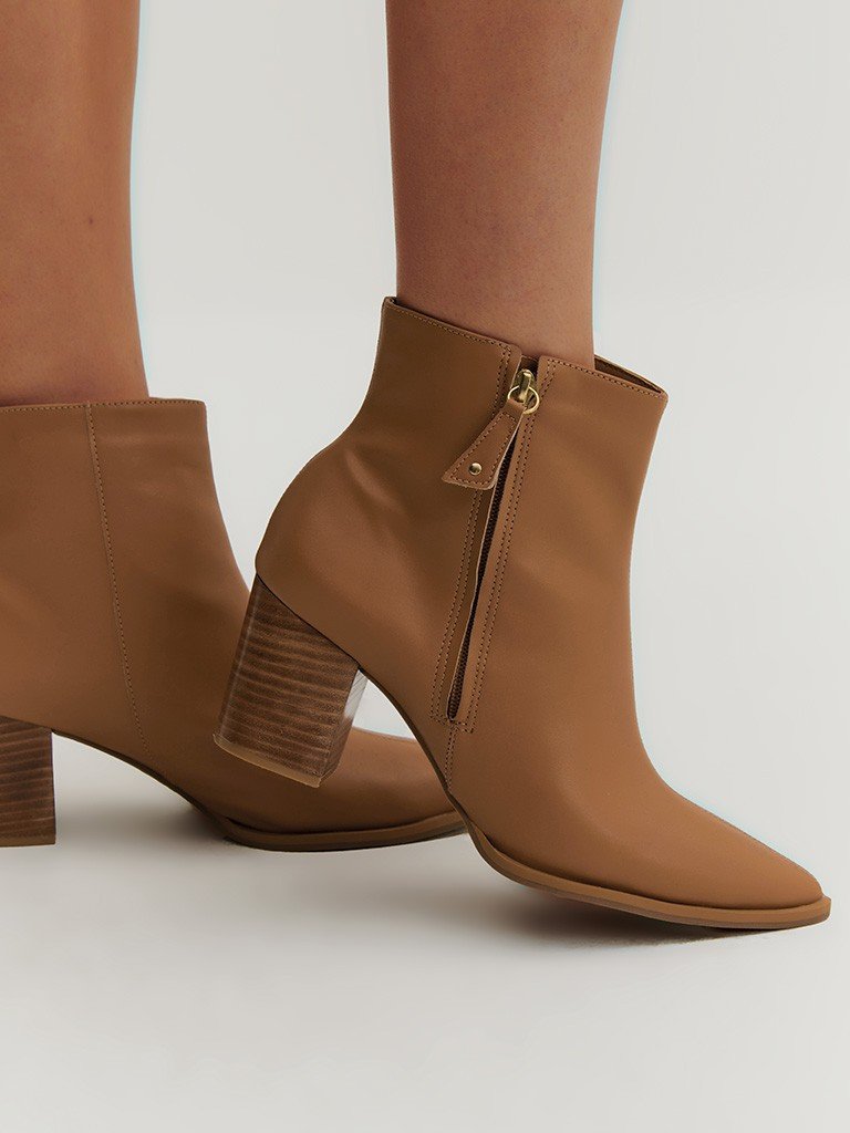 bota margot 1