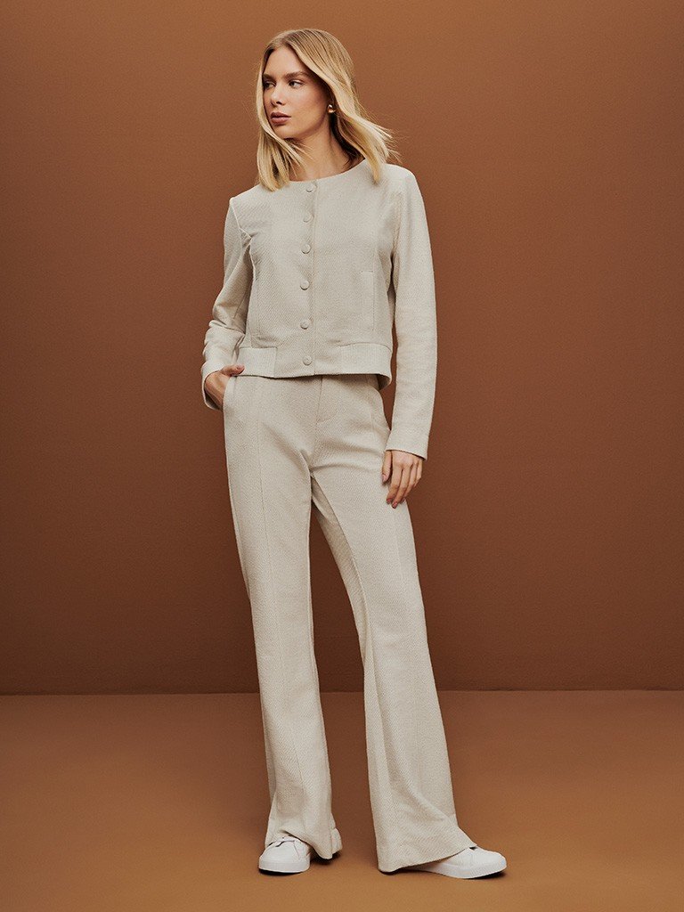 Calça Flare de Moletom Sarjado de Linho Natural Kim