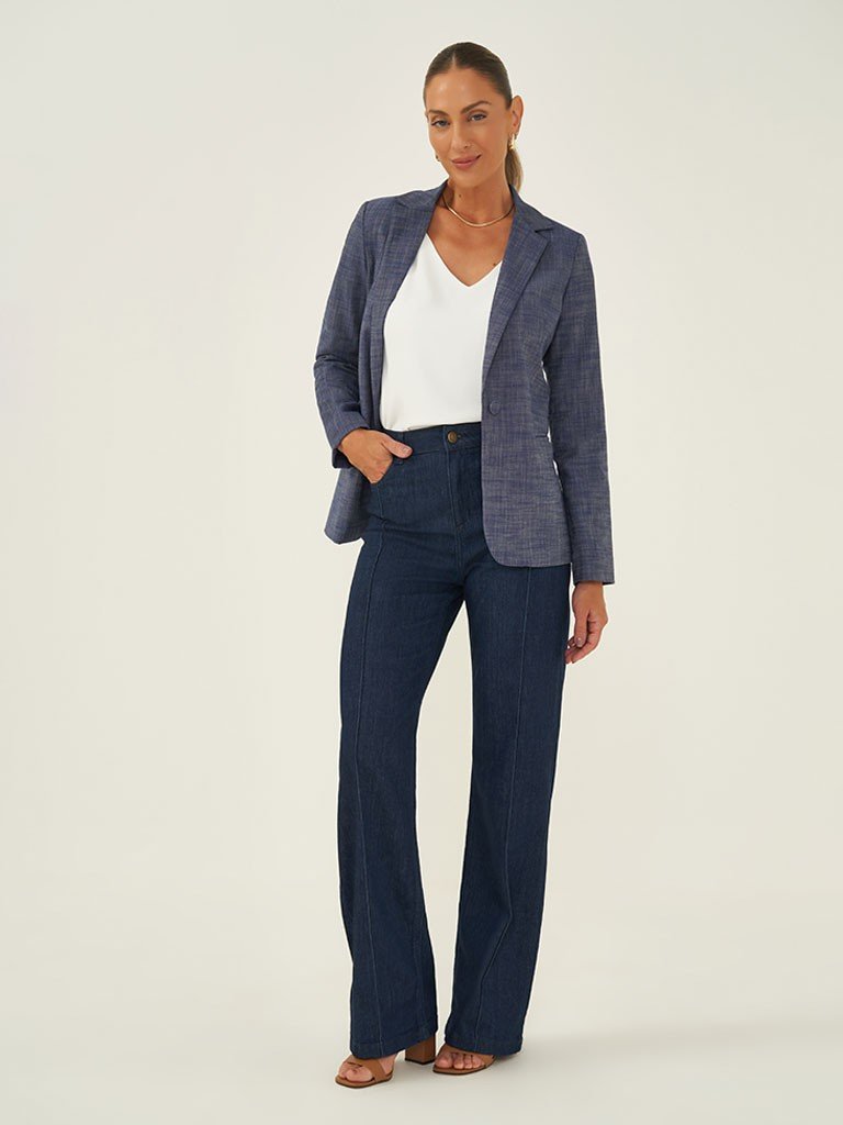 blazer nayla e calca damaris frente