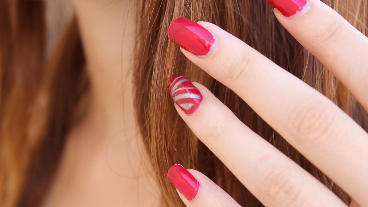 Cor de esmalte que combina com tudo: Versatilidade em Tons!