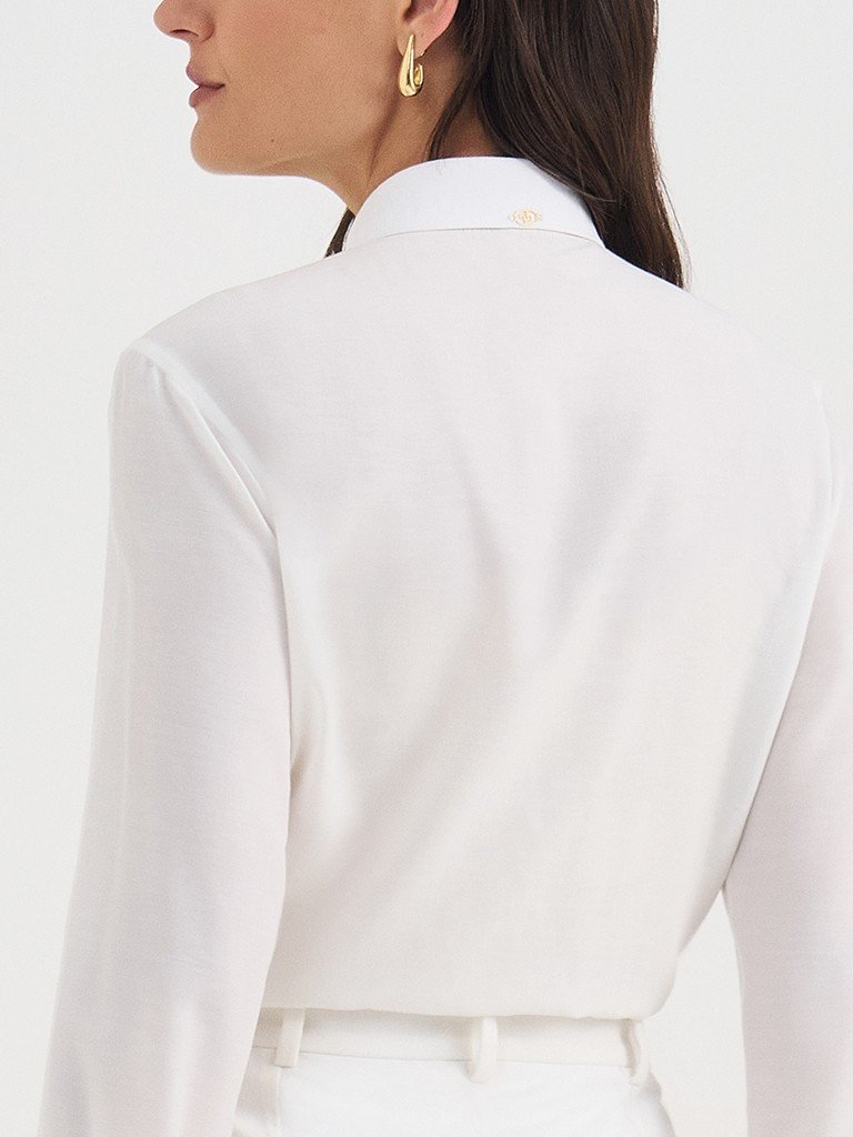 camisa anaisa detalhe monograma costas