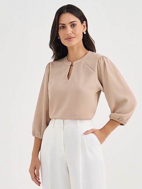 Blusa Manga 7/8 em Crepe Mocha Mousse Andressa
