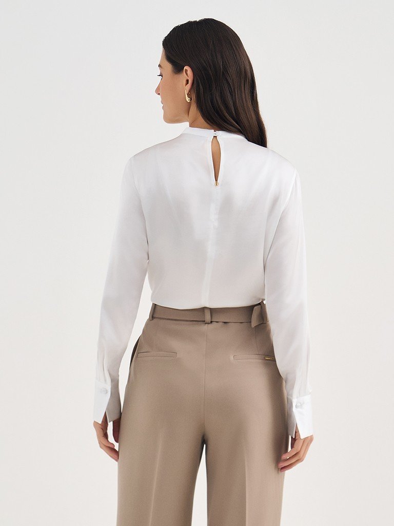 blusa valquiria costas detalhe