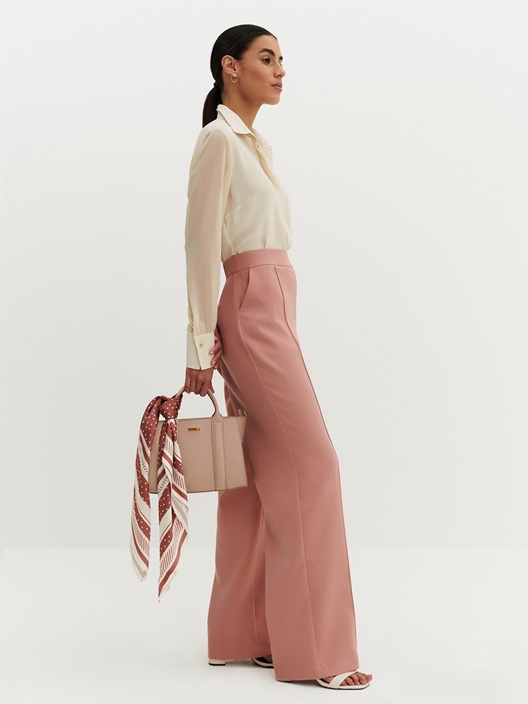 bolsa vienciana look inteiro