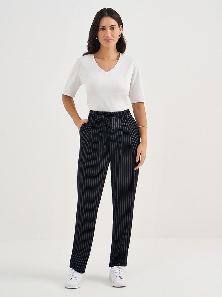 Look CalÃ§a Preta E Branca Feminina Calça Branca CalÃ§a Preta