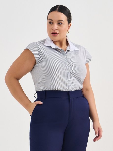 camisa kayele frente plus size