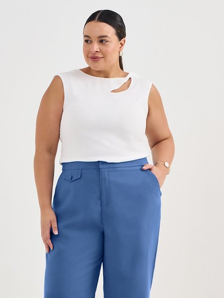 Blusa sem Manga Plus Size Off White Francimara