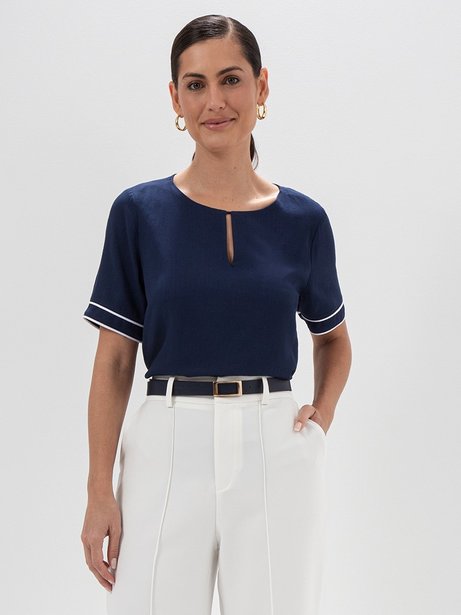 Blusa Manga Curta com Filetes Contrastantes Iracema