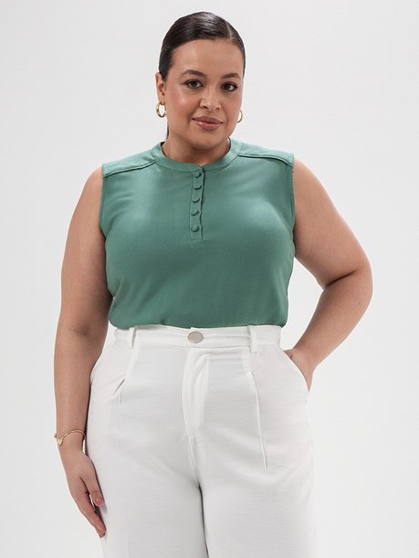 blusa iana plus size detalhes frenter