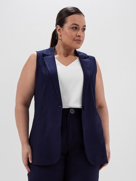 colete iasmine plus size frente detalhe