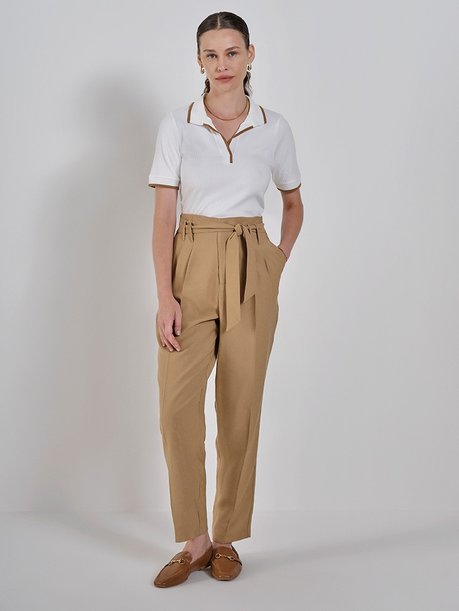 Calça Clochard Mocha Mousse Domenica