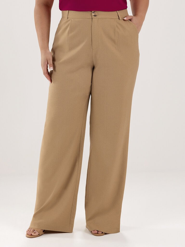 calca naiane detalhe frente plus