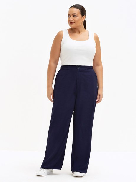 Calça Wide Leg de Alfaiataria Plus Size Marinho Arlete