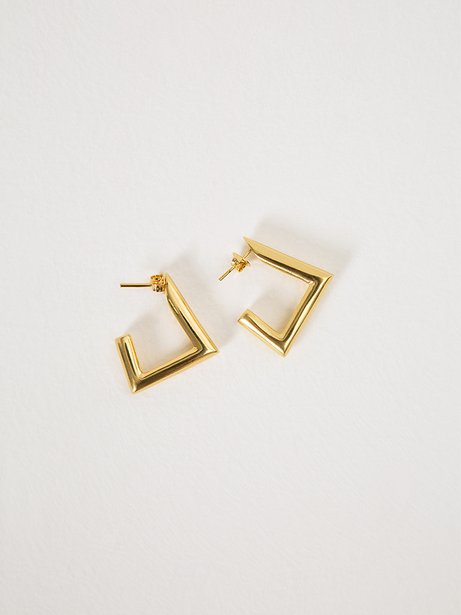 Brinco Meia Argola Dourada Lucerna