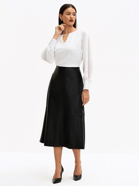 Saia Midi de PU Preta Carolin