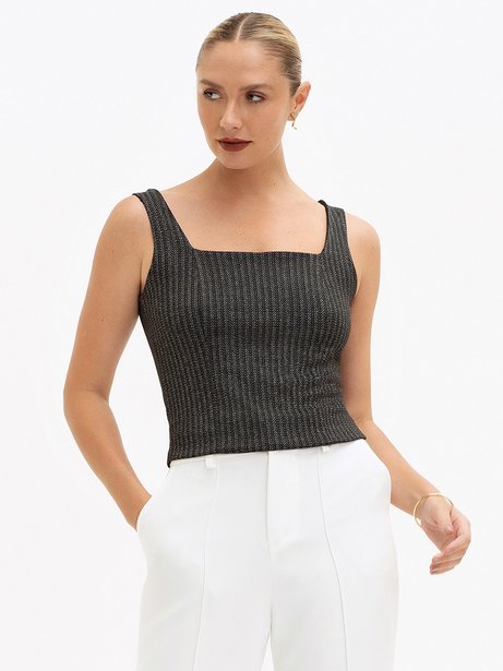 Regata em Malha Texturizada Preta Debbie