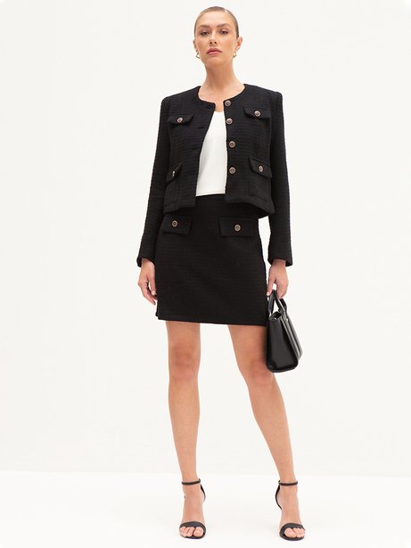 Saia Curta de Tweed com Lapelas Preta Walesca