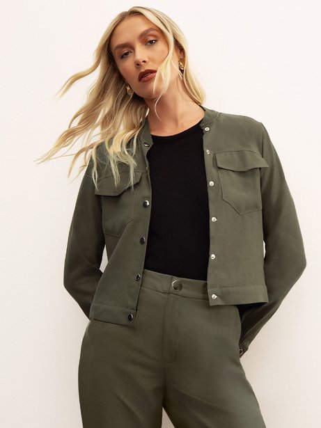 Casaqueto de Alfaiataria em Viscose Verde Militar Daniele