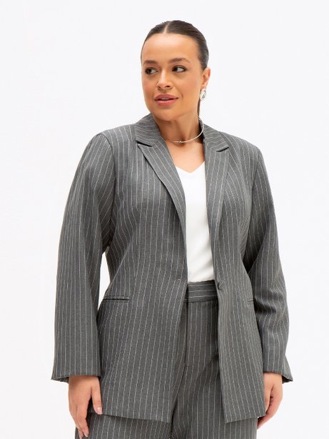 Blazer Intermediário Plus Size Risca de Giz Eliza