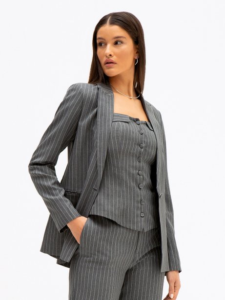 Blazer Intermediário em Alfaiataria Risca de Giz Eliza