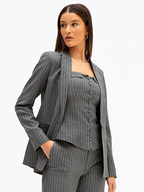 Blazer Intermediário em Alfaiataria Risca de Giz Eliza