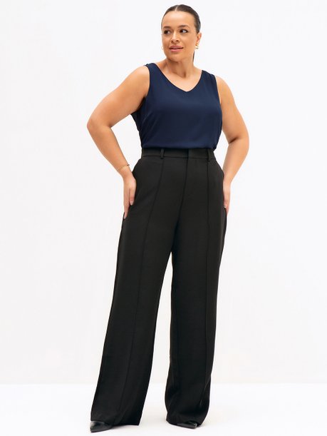 Calça Wide Leg de Alfaiataria Plus Size Preto Alex
