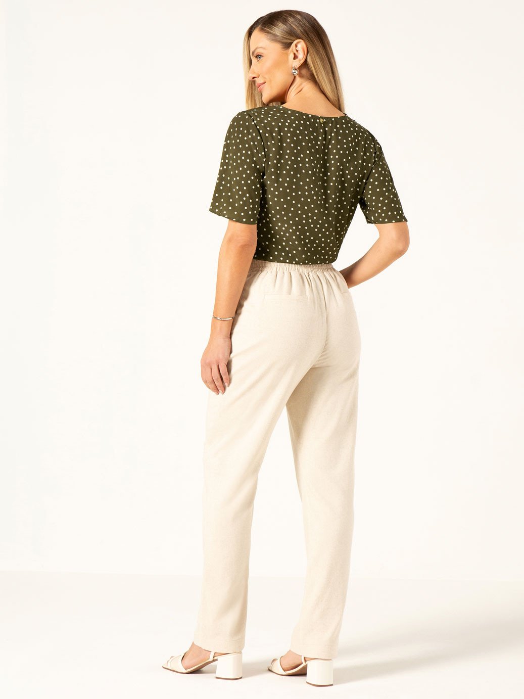 brinco filipinas bracelete dinamarca blusa isolde calca helene sapato janice 1 2